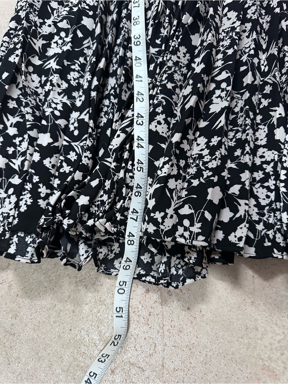 Lane Bryant Floral Pleated Midi Dress Black White Long Sleeve Plus Women’s 20 - Picture 7 of 9